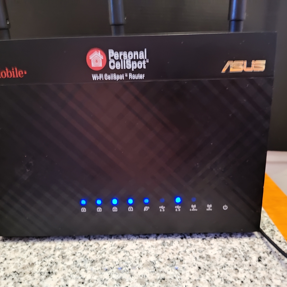 ASUS Black Wireless Router - Picture 4 of 8